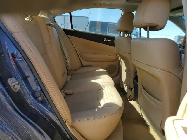 2010 NISSAN MAXIMA S  