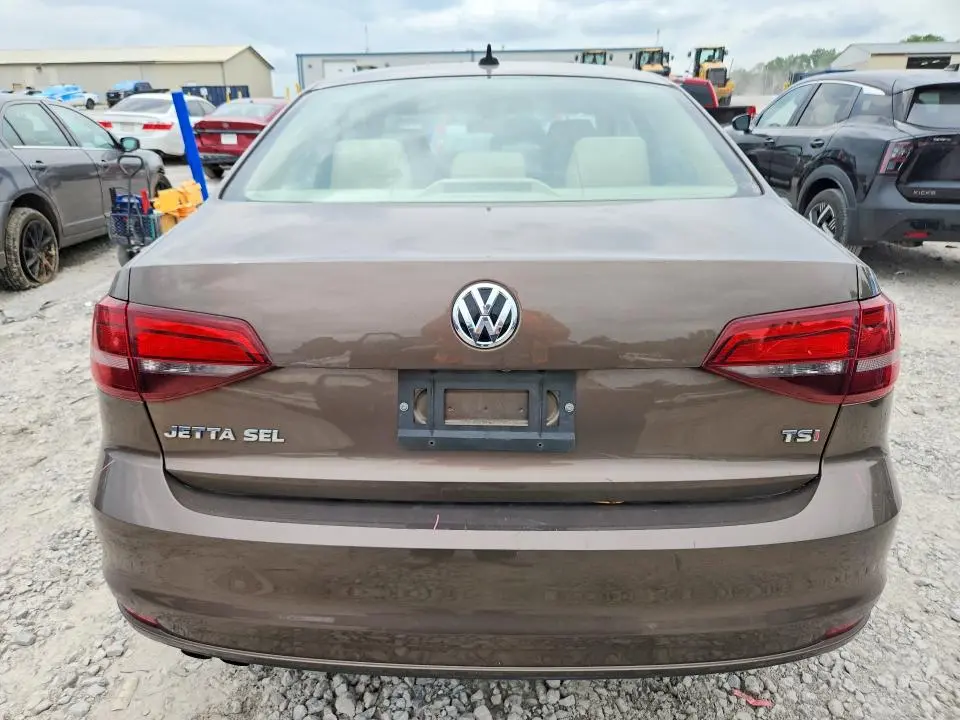 2016 VOLKSWAGEN JETTA SEL  