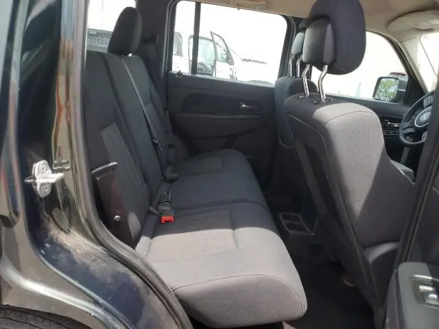 2011 JEEP LIBERTY SPORT  