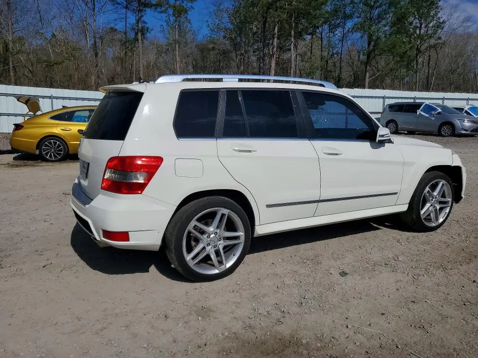 2011 MERCEDES-BENZ GLK 350  