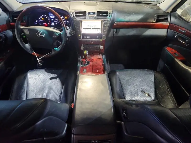2011 LEXUS LS 460  