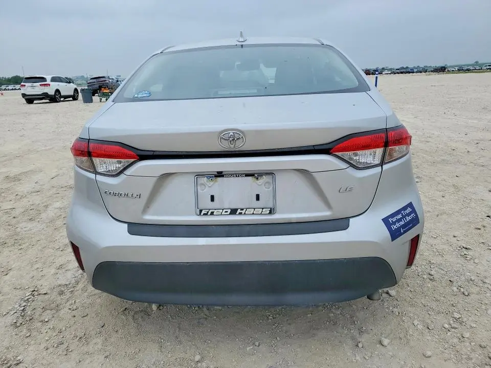 2025 TOYOTA COROLLA LE  