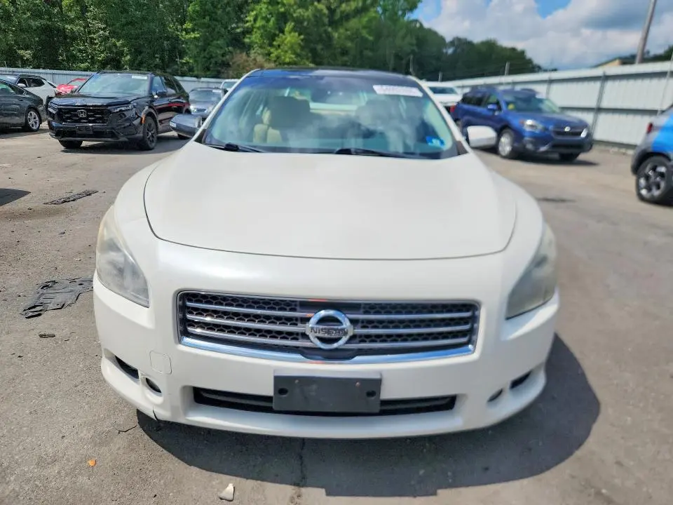 2010 NISSAN MAXIMA 3.5 S  