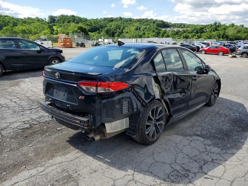 2020 TOYOTA COROLLA SE  