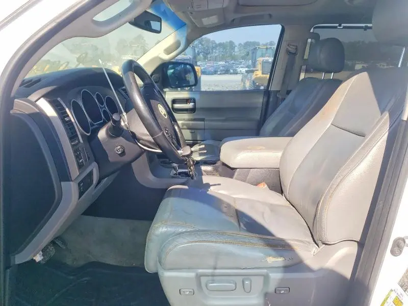 2010 TOYOTA SEQUOIA LIMITED  