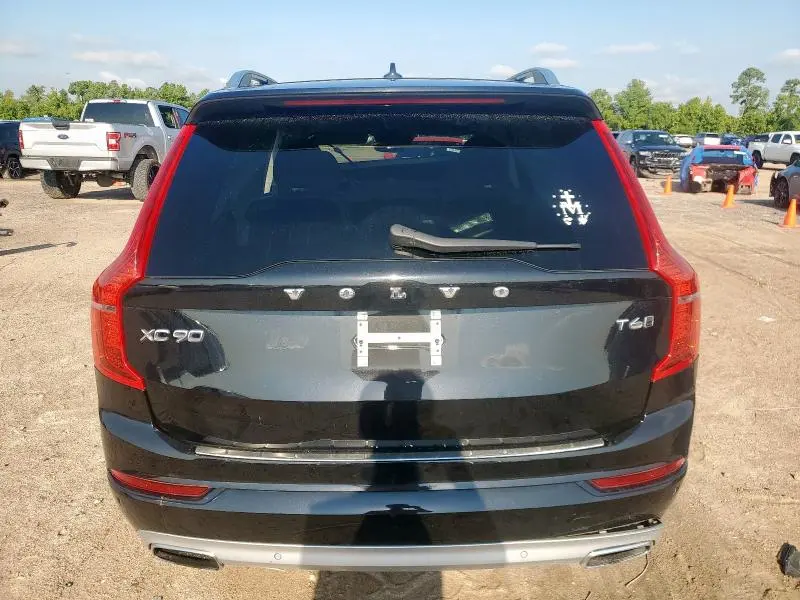 2018 VOLVO XC90 T6