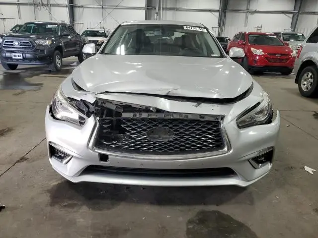 2018 INFINITI Q50 LUXE  