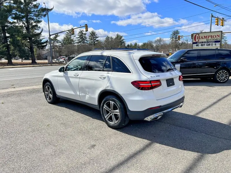 2018 MERCEDES-BENZ GLC 300  