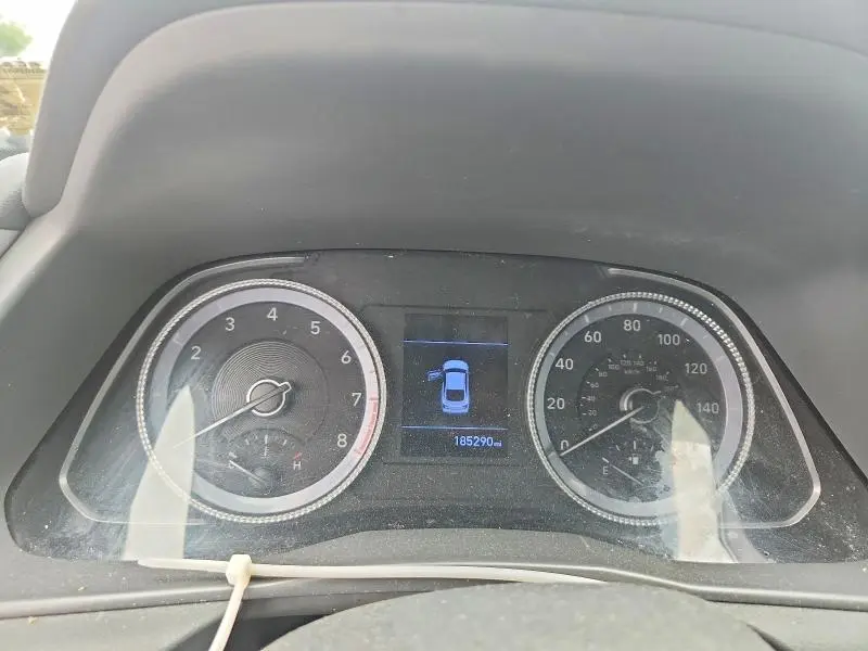 2020 HYUNDAI SONATA SE  