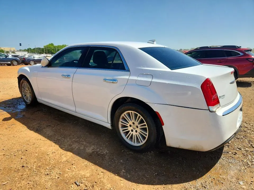 2015 CHRYSLER 300 LIMITED  