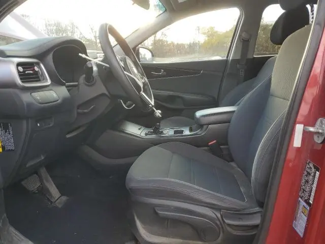 2017 KIA SORENTO LX  