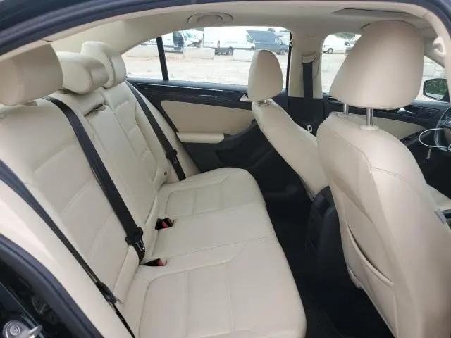 2017 VOLKSWAGEN JETTA SEL  