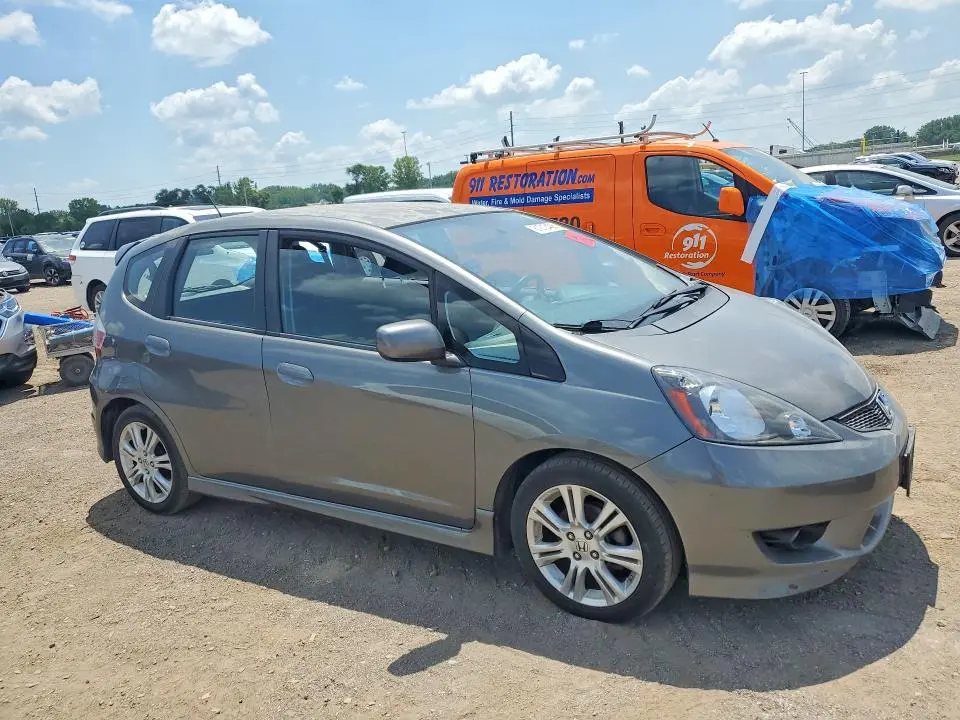 2011 HONDA FIT SPORT  