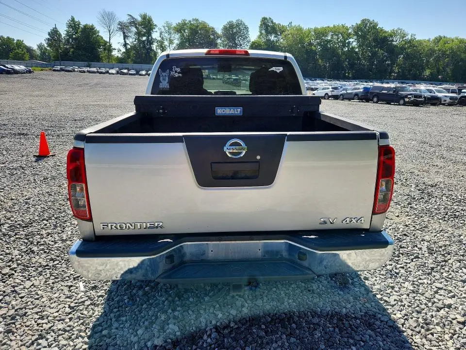 2012 NISSAN FRONTIER S  