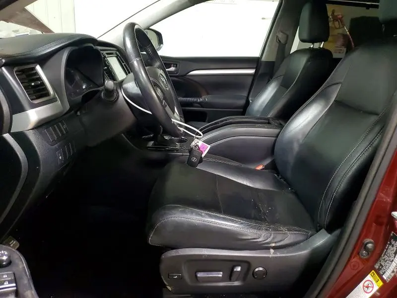 2014 TOYOTA HIGHLANDER XLE  