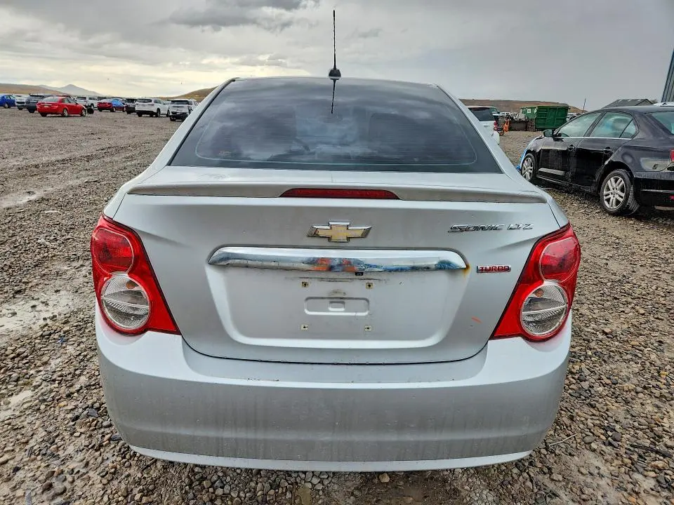 2015 CHEVROLET SONIC LTZ  