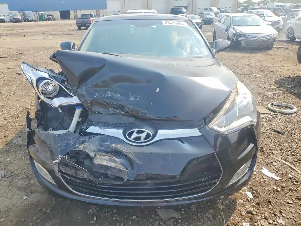 2012 HYUNDAI VELOSTER BASE  