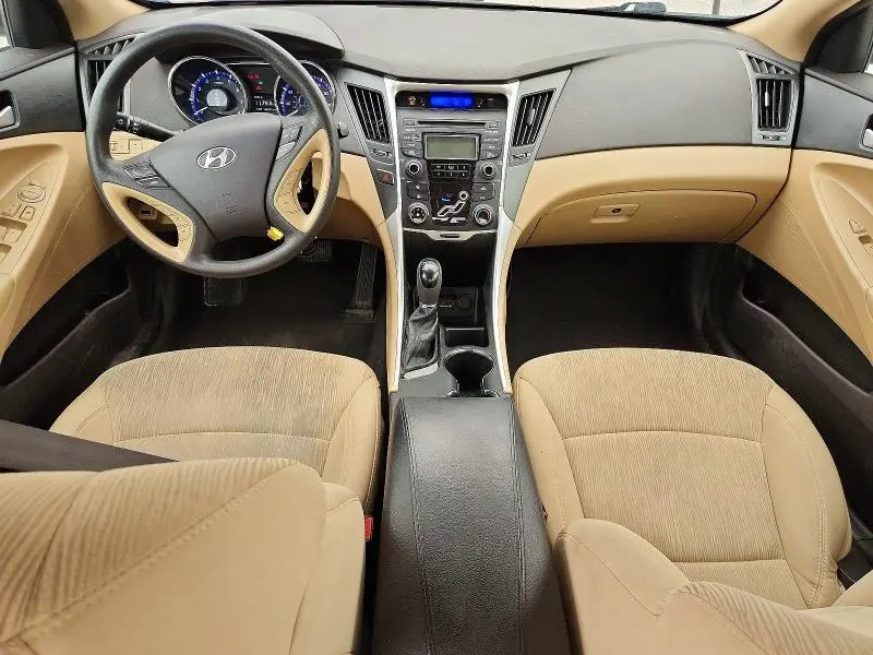 2013 HYUNDAI SONATA GLS  