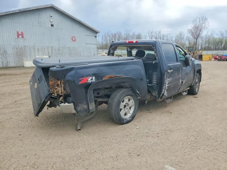 2011 CHEVROLET SILVERADO K1500 LT  