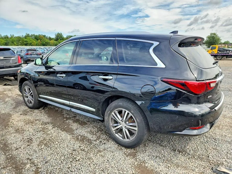 2020 INFINITI QX60 LUXE  