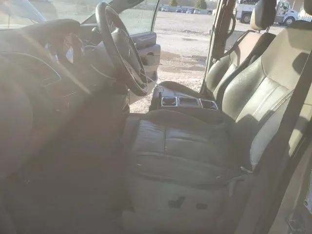 2011 CHRYSLER TOWN & COUNTRY LIMITED  