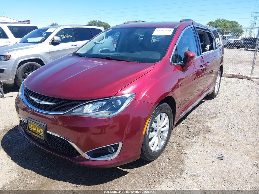 2017 CHRYSLER PACIFICA TOURING-L