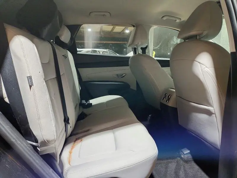 2025 HYUNDAI TUCSON SEL  