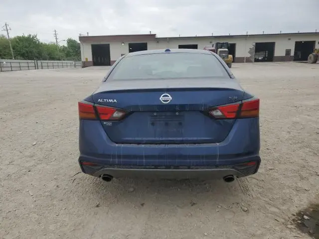 2022 NISSAN ALTIMA SR  