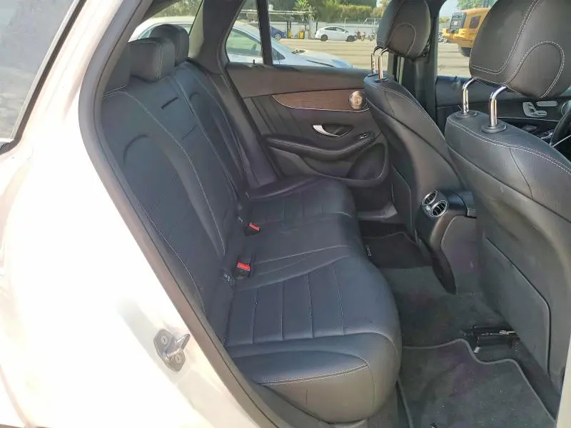 2020 MERCEDES-BENZ GLC 300 4MATIC  