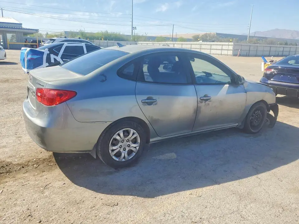 2010 HYUNDAI ELANTRA GLS  