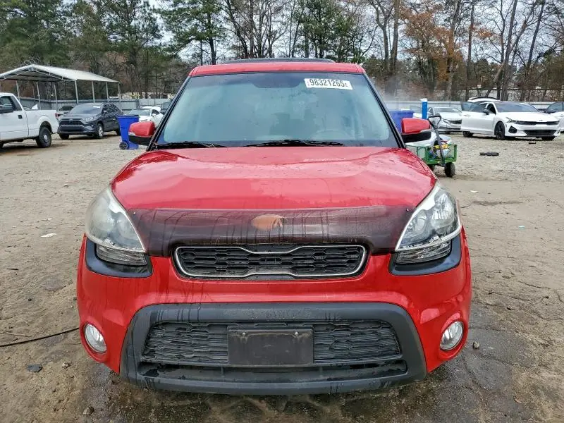 2013 KIA SOUL +  