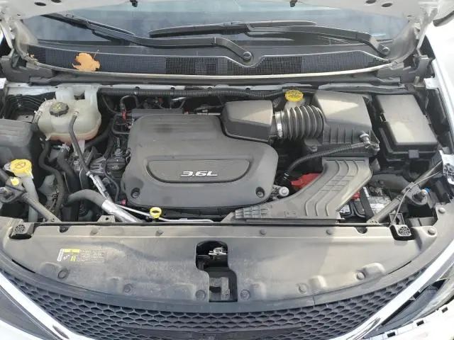 2017 CHRYSLER PACIFICA TOURING  