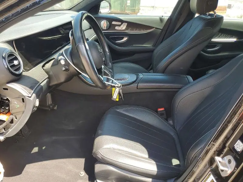 2022 MERCEDES-BENZ E 350  