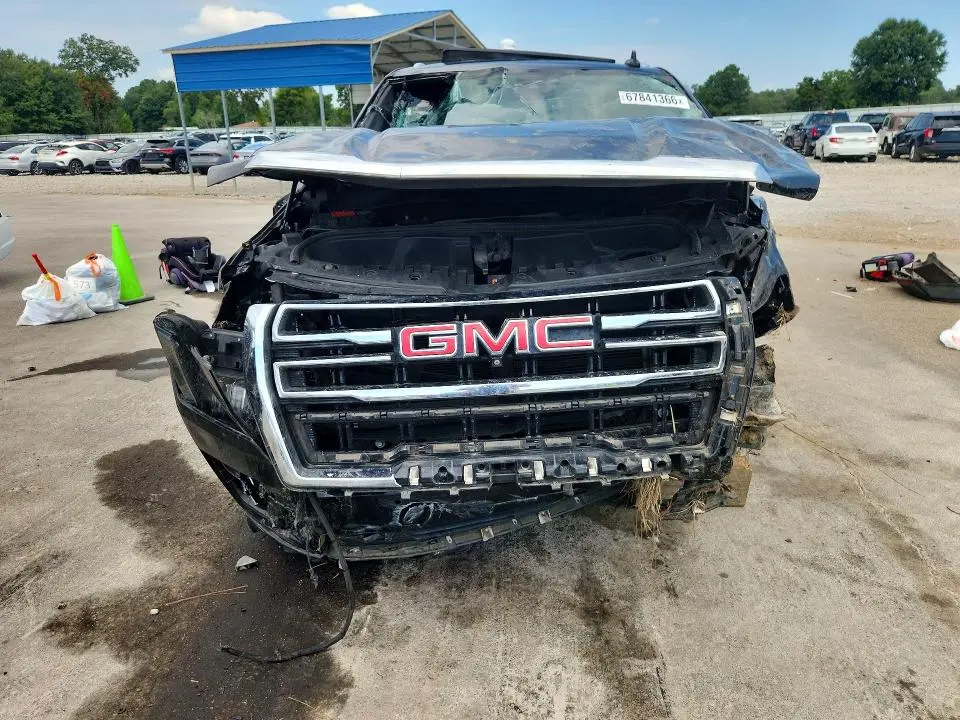 2021 GMC YUKON XL C1500 SLT  