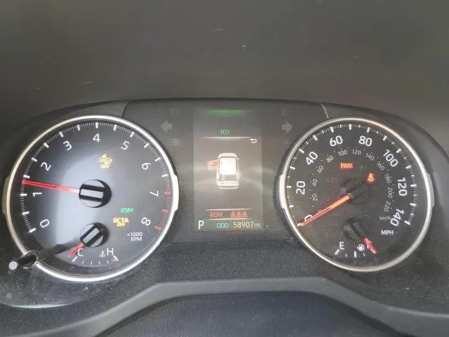 2020 TOYOTA RAV4 XLE