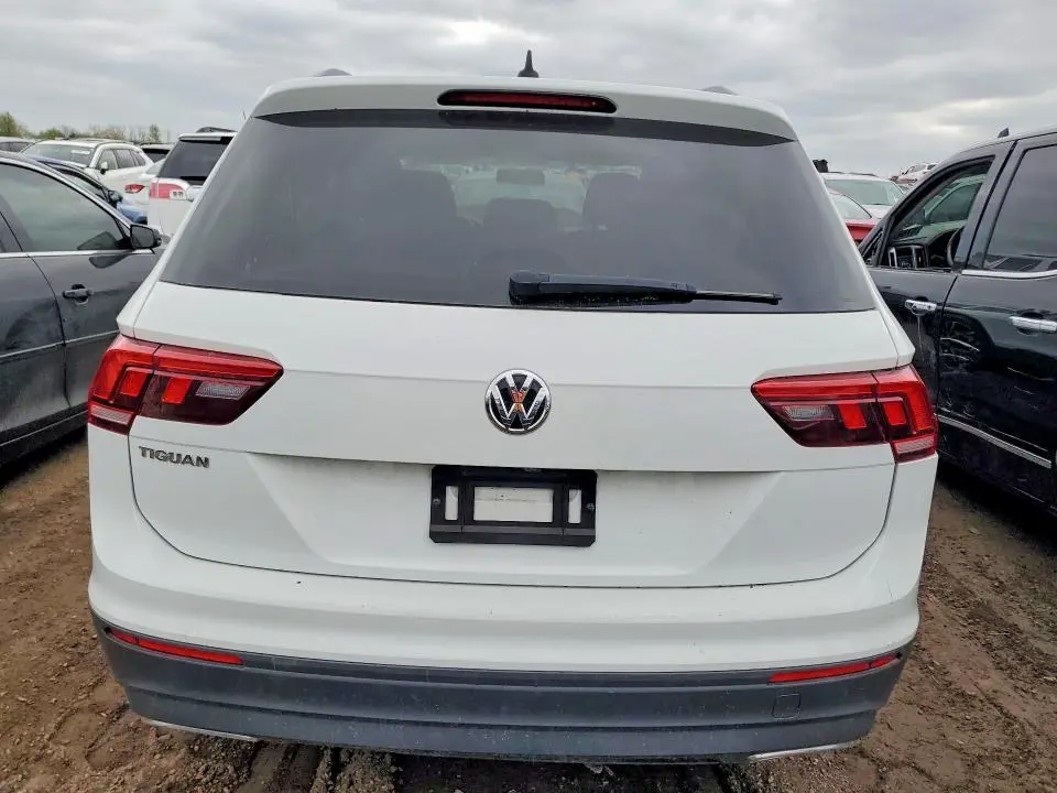 2021 VOLKSWAGEN TIGUAN S  