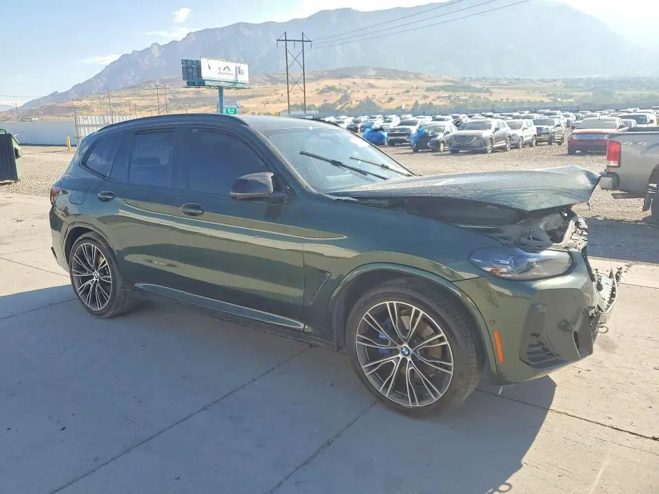 2022 BMW X3 M40I  