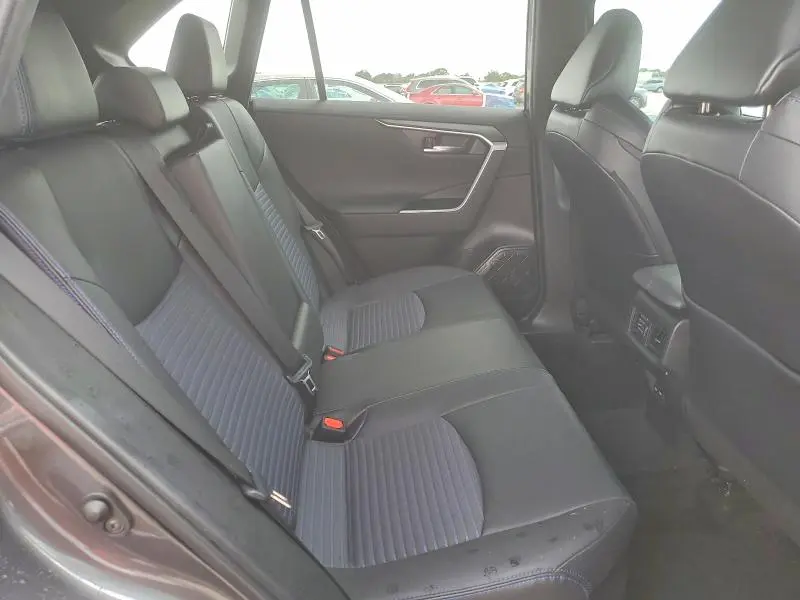 2023 TOYOTA RAV4 XSE  