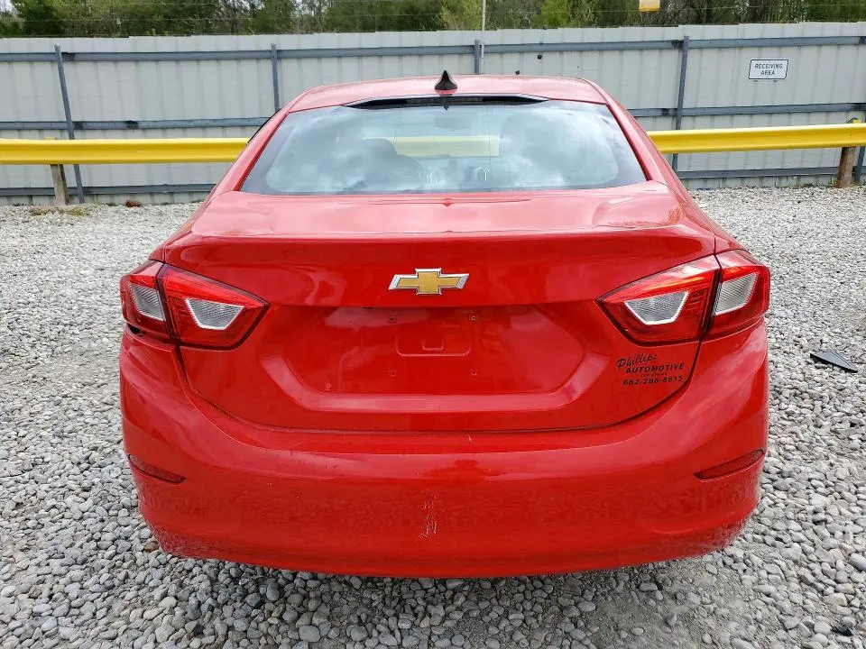 2018 CHEVROLET CRUZE LS  