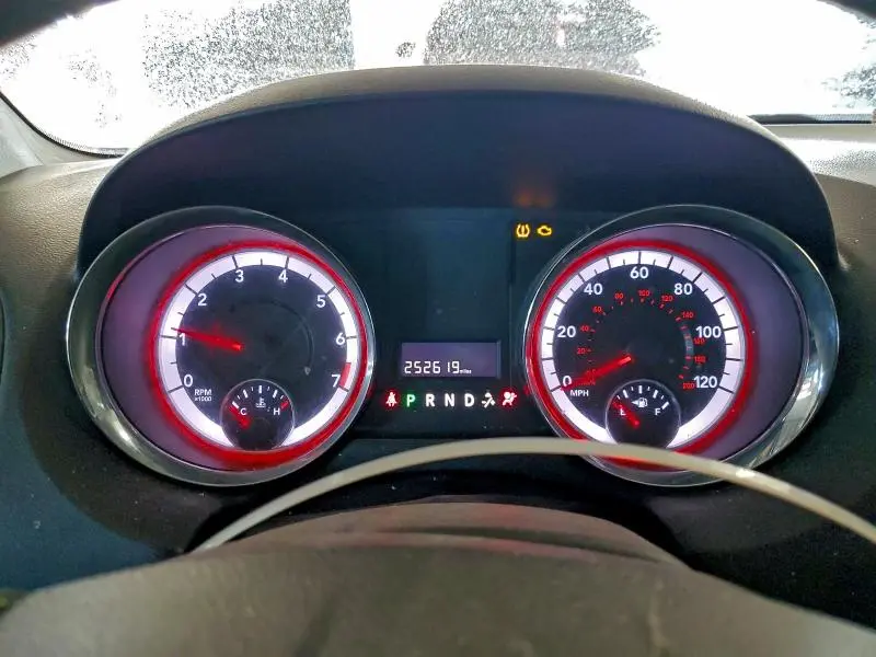 2013 DODGE GRAND CARAVAN SE  