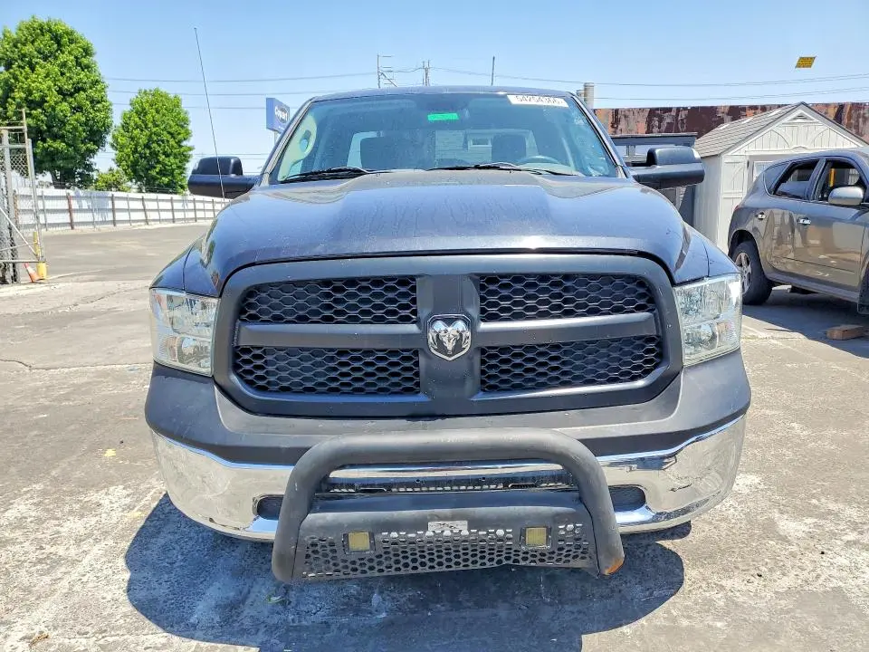 2015 RAM 1500 ST  