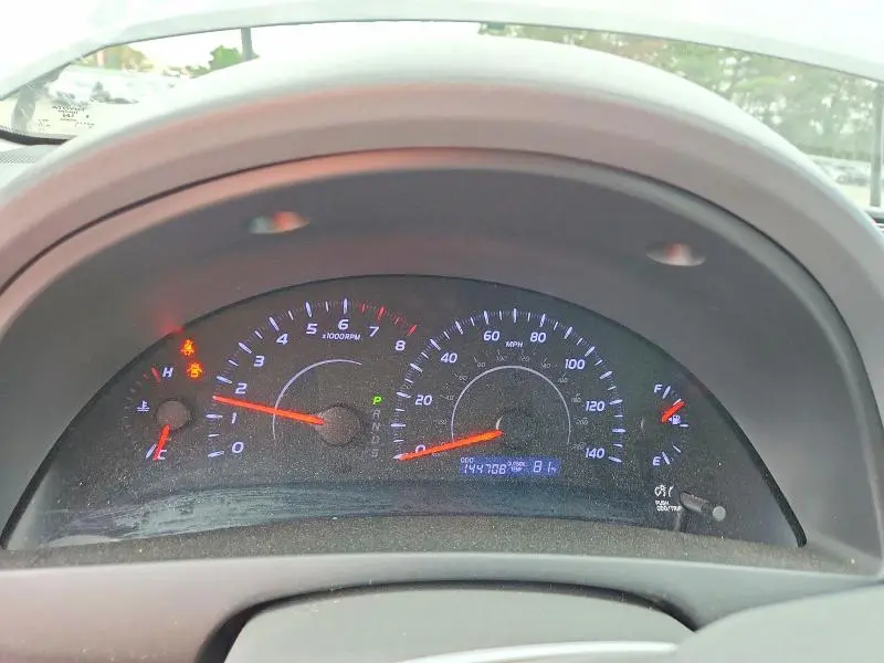 2011 TOYOTA CAMRY LE  