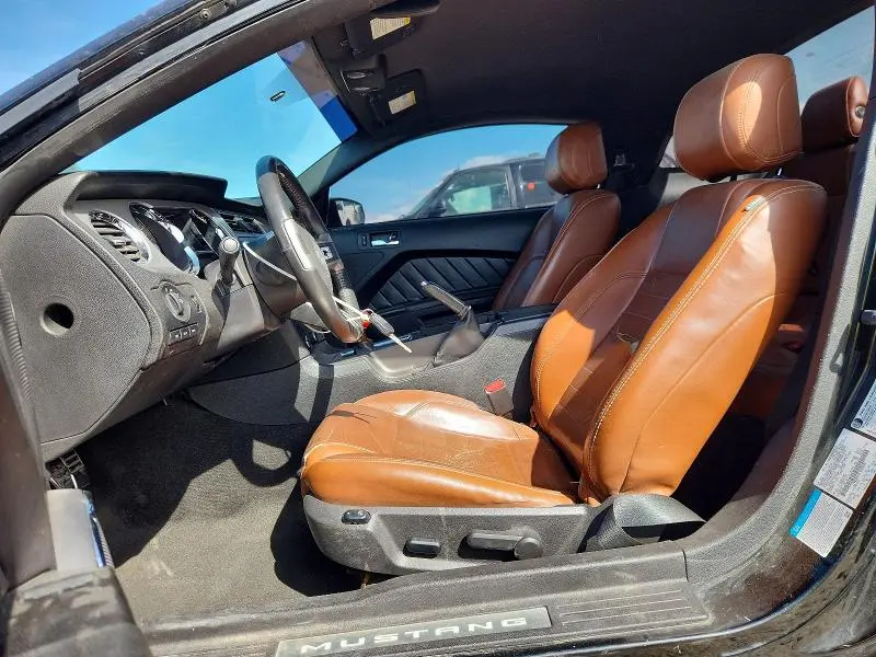 2012 FORD MUSTANG GT  