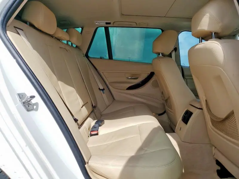 2014 BMW 328 XI  