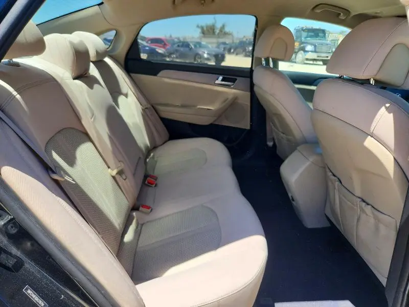 2016 HYUNDAI SONATA SE  