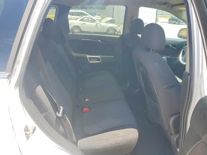 2014 CHEVROLET CAPTIVA LT  