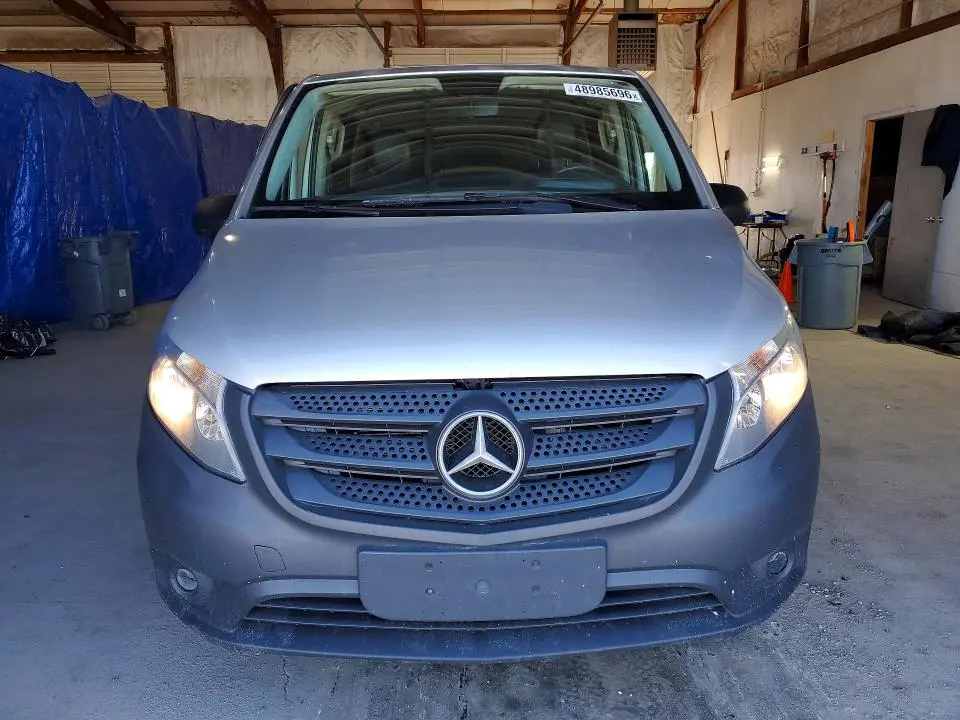 2016 MERCEDES-BENZ METRIS   