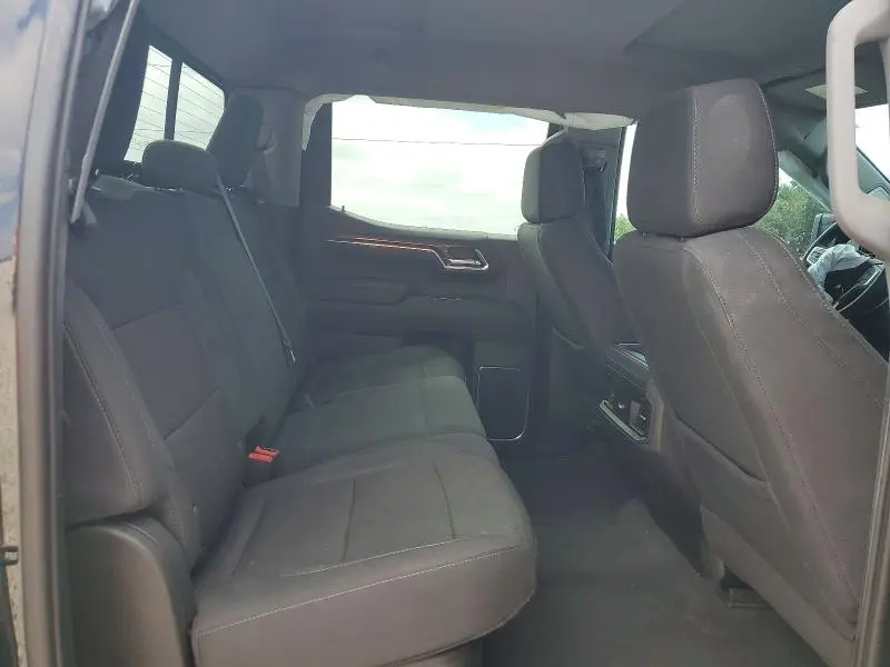 2024 CHEVROLET SILVERADO K1500 LT TRAIL BOSS  