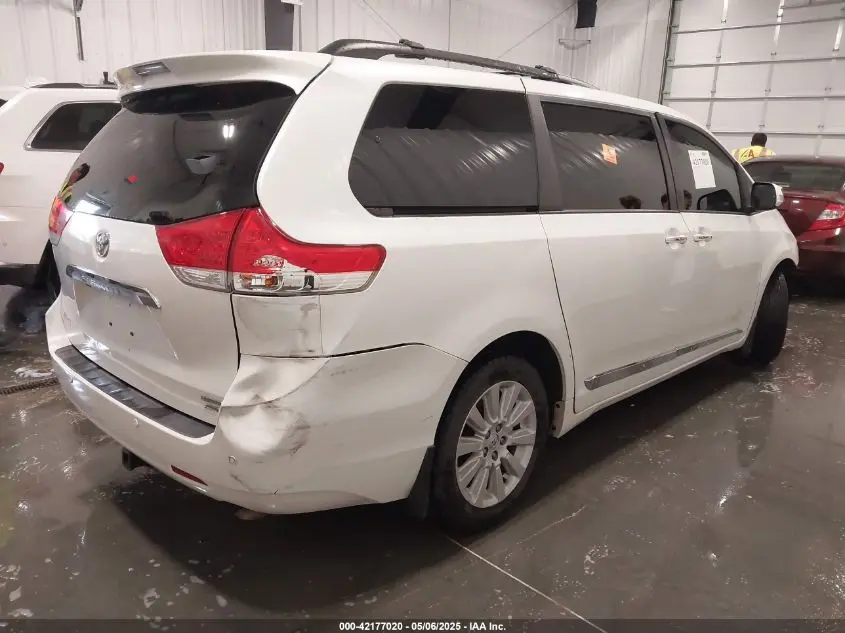 2013 TOYOTA SIENNA LIMITED 7 PASSENGER