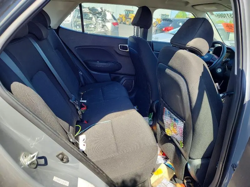 2020 HYUNDAI VENUE SE  